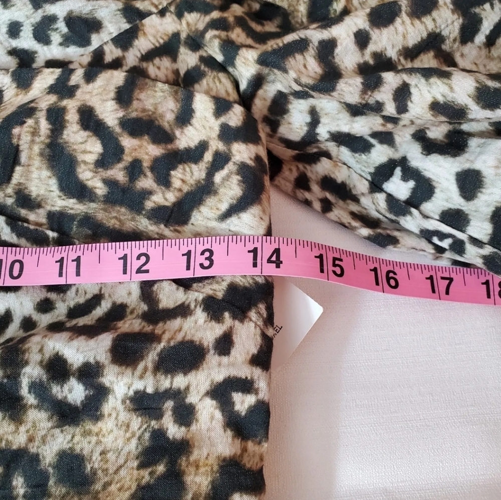 NEW Revolve Nicole Miller Top Petite Small Off Shoulder Leopard Puff Sleeves PS‎ - Picture 10 of 12